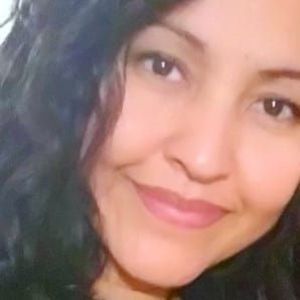 Meet your Posher, Carolina